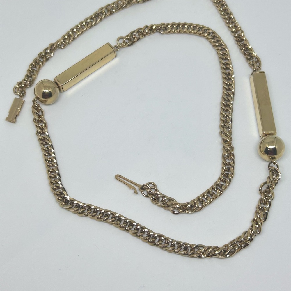 Gold Tone Vintage Chain Necklace